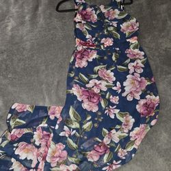 Many Dress Size MEDIUM 