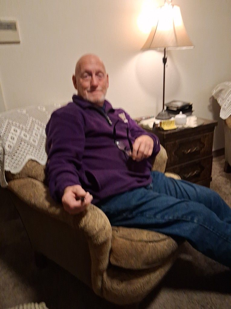 Queen Bed With Mattress And Box Spring