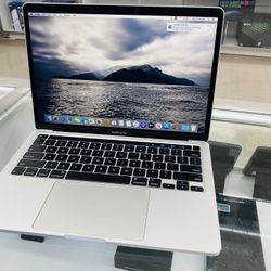 MacBook Pro 2020 16gb Ram 512gb SSD 