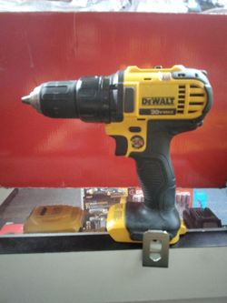 DEWALT XR DRIVER