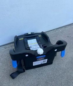 Doona LATCH Base Only – Excellent Condition