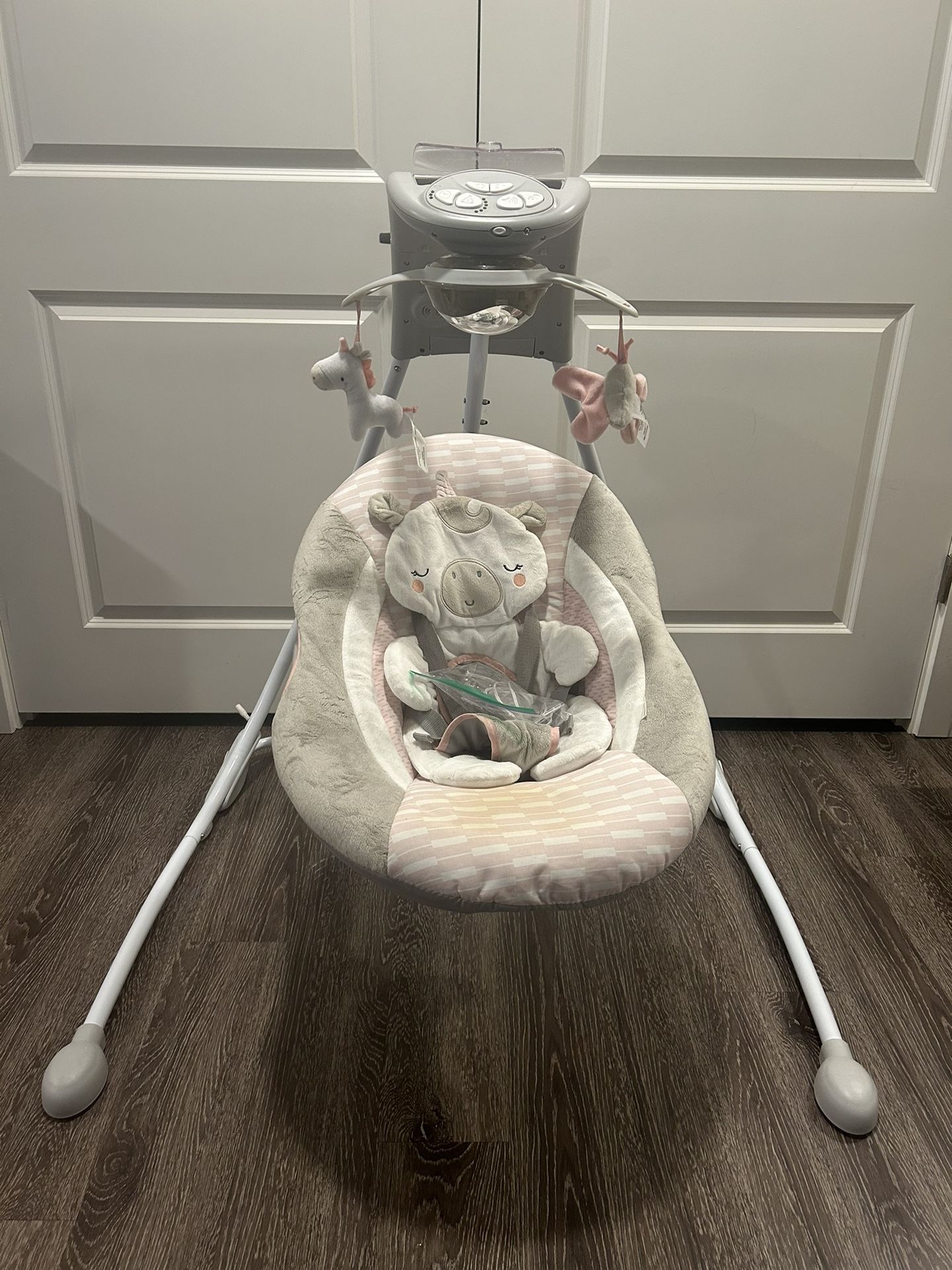 Ingenuity InLighten Flora Unicorn Baby Swing