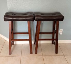 Pair of Faux Leather Backless Bar Stools