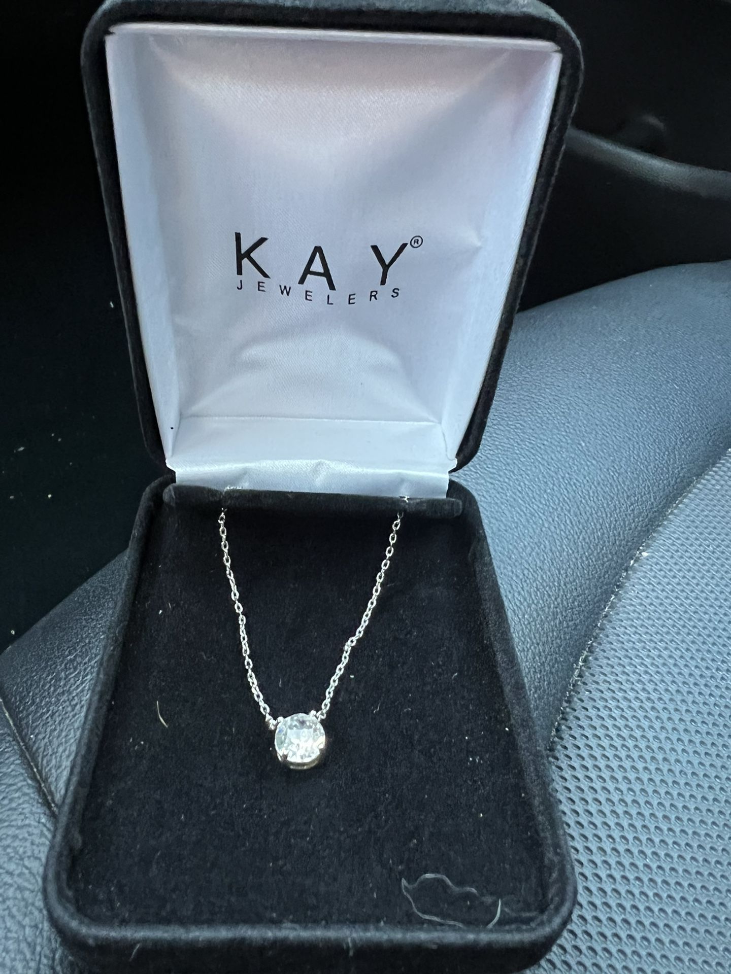 Kay Jewlers Necklace