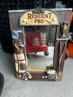 Resident Pro Golf Mirror