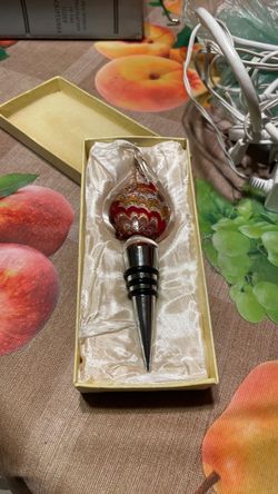 Wine glass stopper