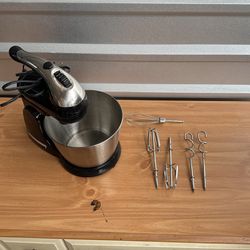 Baking Mixer With Accessories 