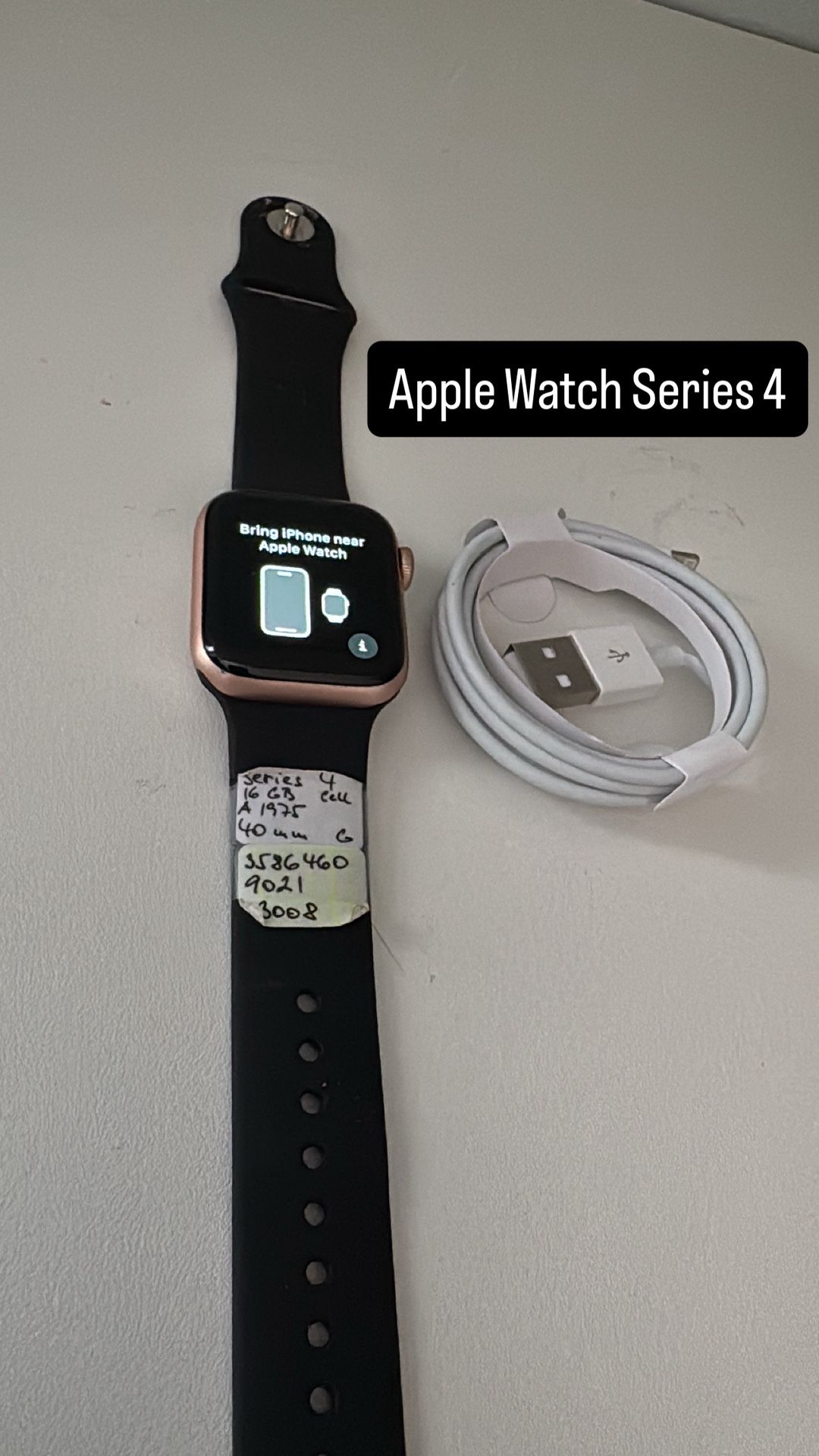 Apple Watch Series 4 Cellular! Like New!