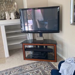 Panasonic Tv With Stand 