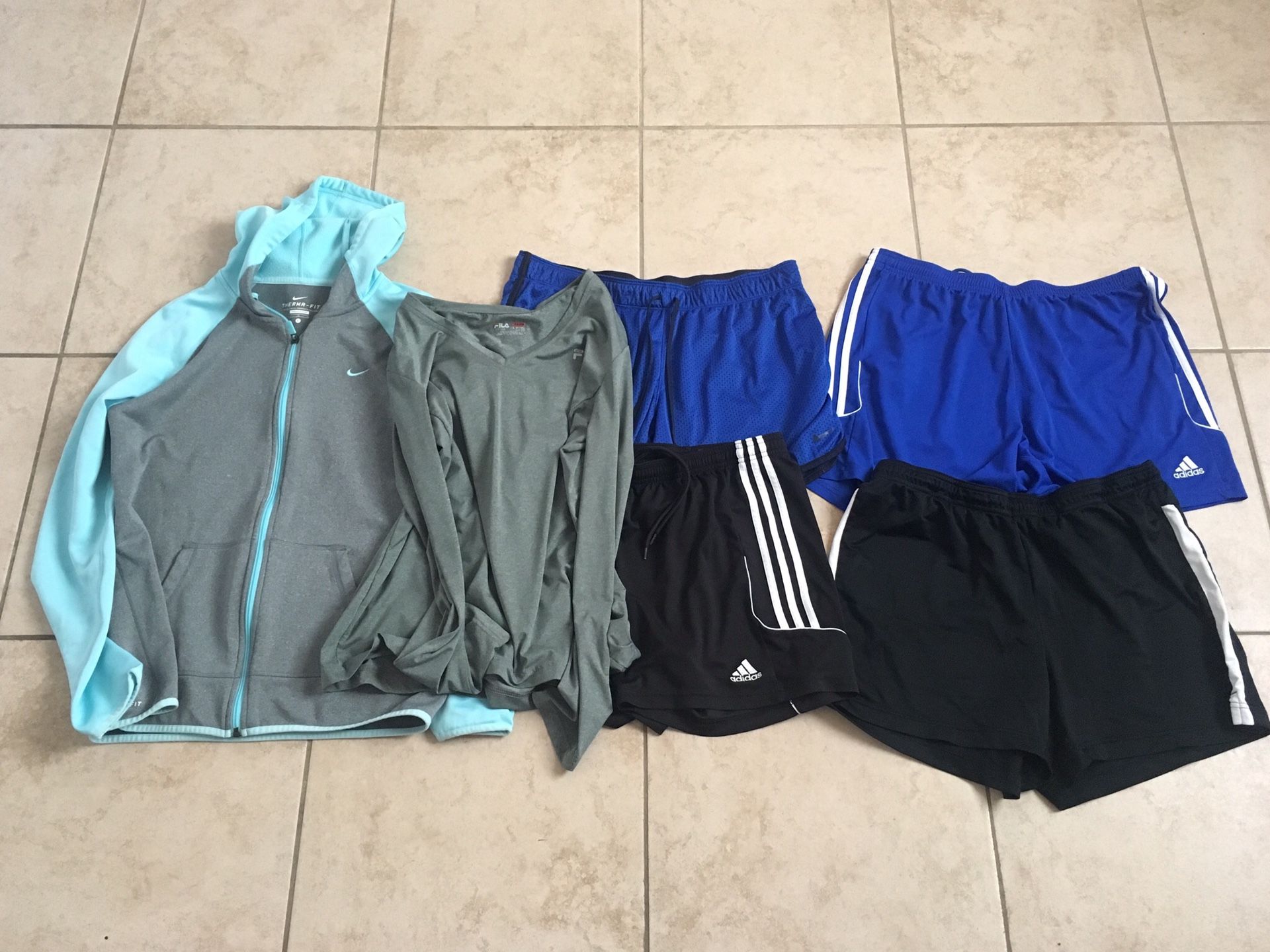 Women’s Running Workout Clothes