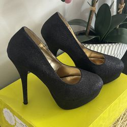 Black High Heel Andrea Shoe, Size 7