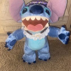 9’ Stitch Aulani Plush