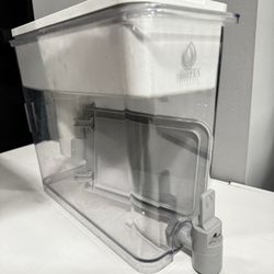 Brita UltraMax Water Filter Dispenser