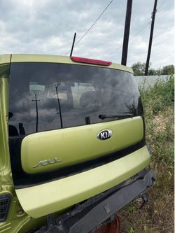 2014-2018 Kia Soul Rear Hatch