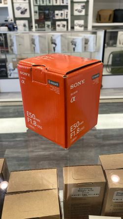 Sony E 50mm F1.8