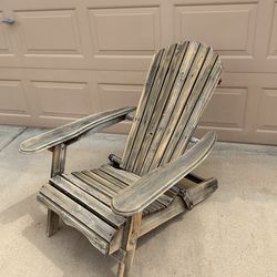 Weathered  Wood Folding Adirondack Chair with Pullout Footrest. Pick up @89th Ave and Union Hills, Peoria.