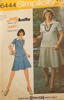 Vintage  Simplicity 6444 Jiffy Knits Skirt Set Easy to Sew Size 16 Pre Owned 