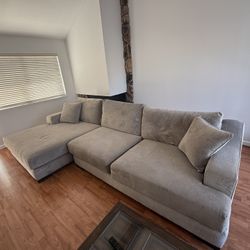 Large Sectional Sofa With Right Facing Extended Chaise