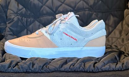 Jordan Series ES  Size 7Y