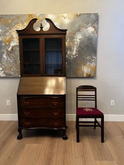 Antique Restored 1900’s Locking Skandia Walnut Georgian Secretary Desk With Hutch and Optional Chair