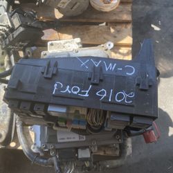 2016-2018 Ford C-max Fuse Box