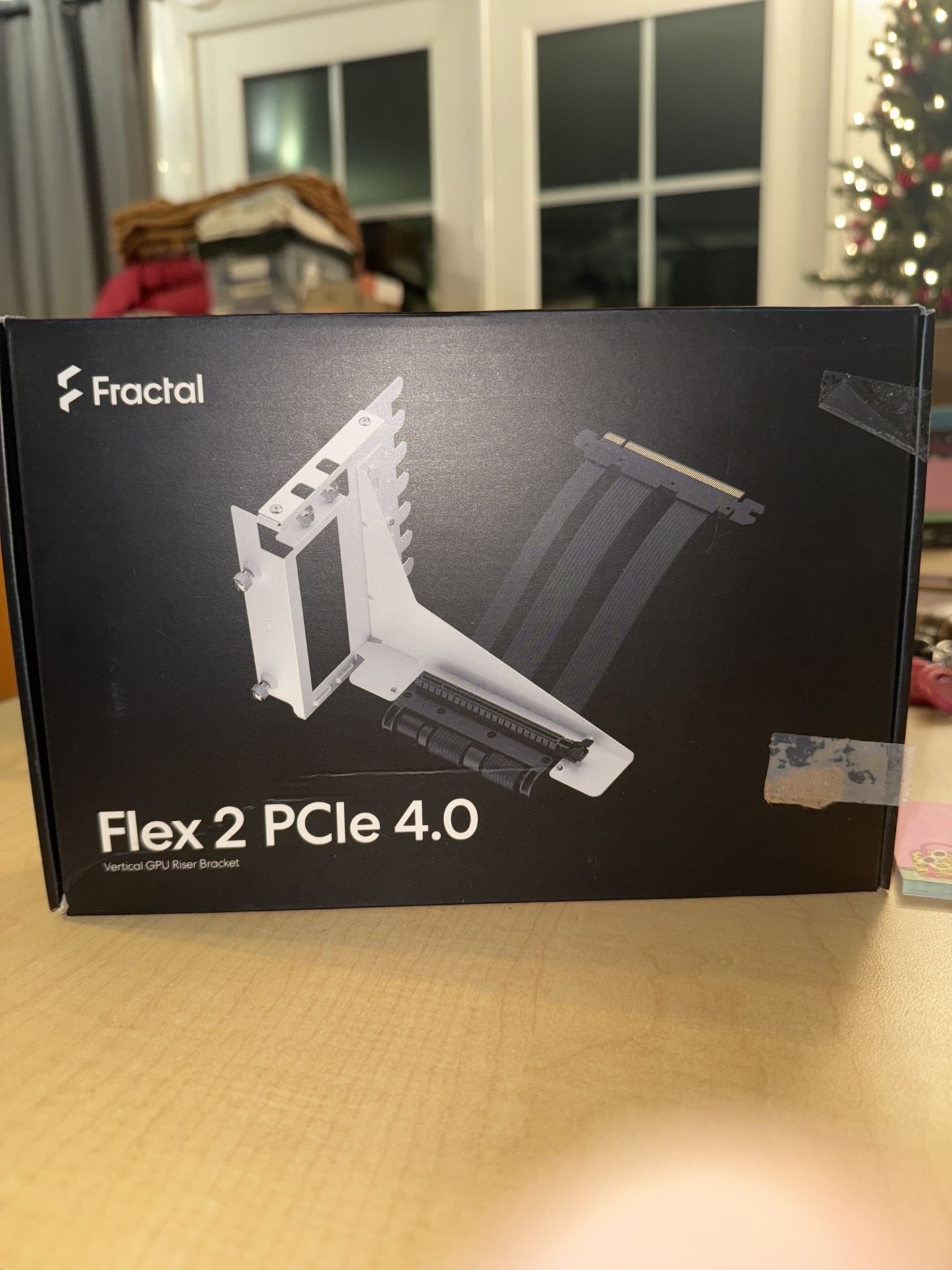 Fractal Flex 2 PCIe 4.0 – Vertical GPU Riser Bracket (White) – Open Box / Like New