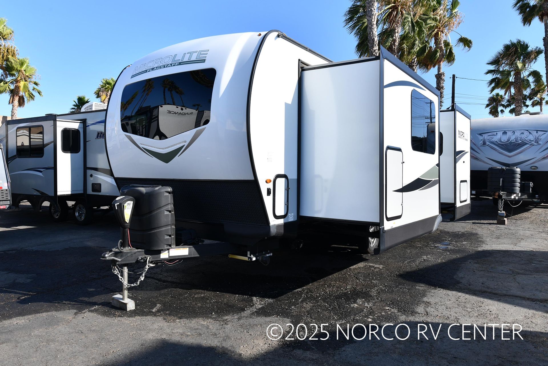 2023 Forest River Flagstaff Micro Lite 25FKBS