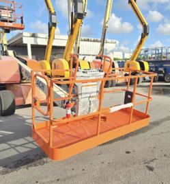 Boom Lift 40’ Telescopic