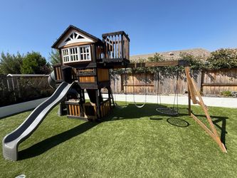 Magnolia Falls Outdoor Backyard Playground
