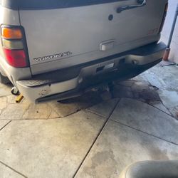 Yukon Denali XL 2005 ( Rear Bumper )
