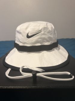 Nike Bucket Hat White Adult (M-L) Brand New 