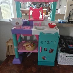 Gabby's Dollhouse Kitchen Set