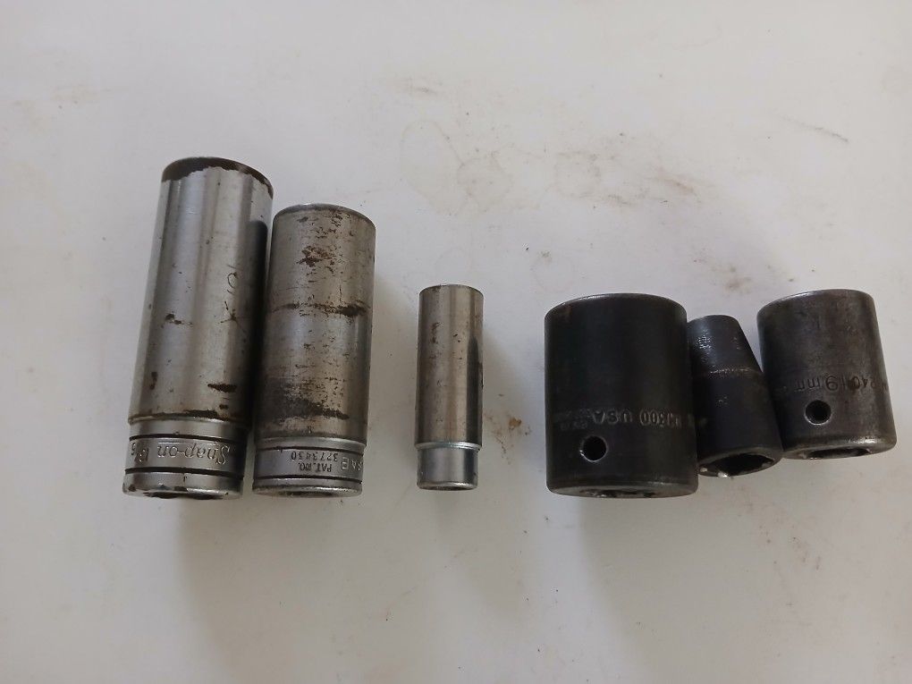 Snap-on Sockets