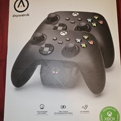 Excellent Condition DUAL CHARGING STATION FOR XBOX SERIES X 