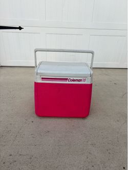 Vintage Coleman Pink cooler - 18 quarts