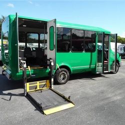 Ford E450 Shuttle Bus Wheelchair Van Bus 