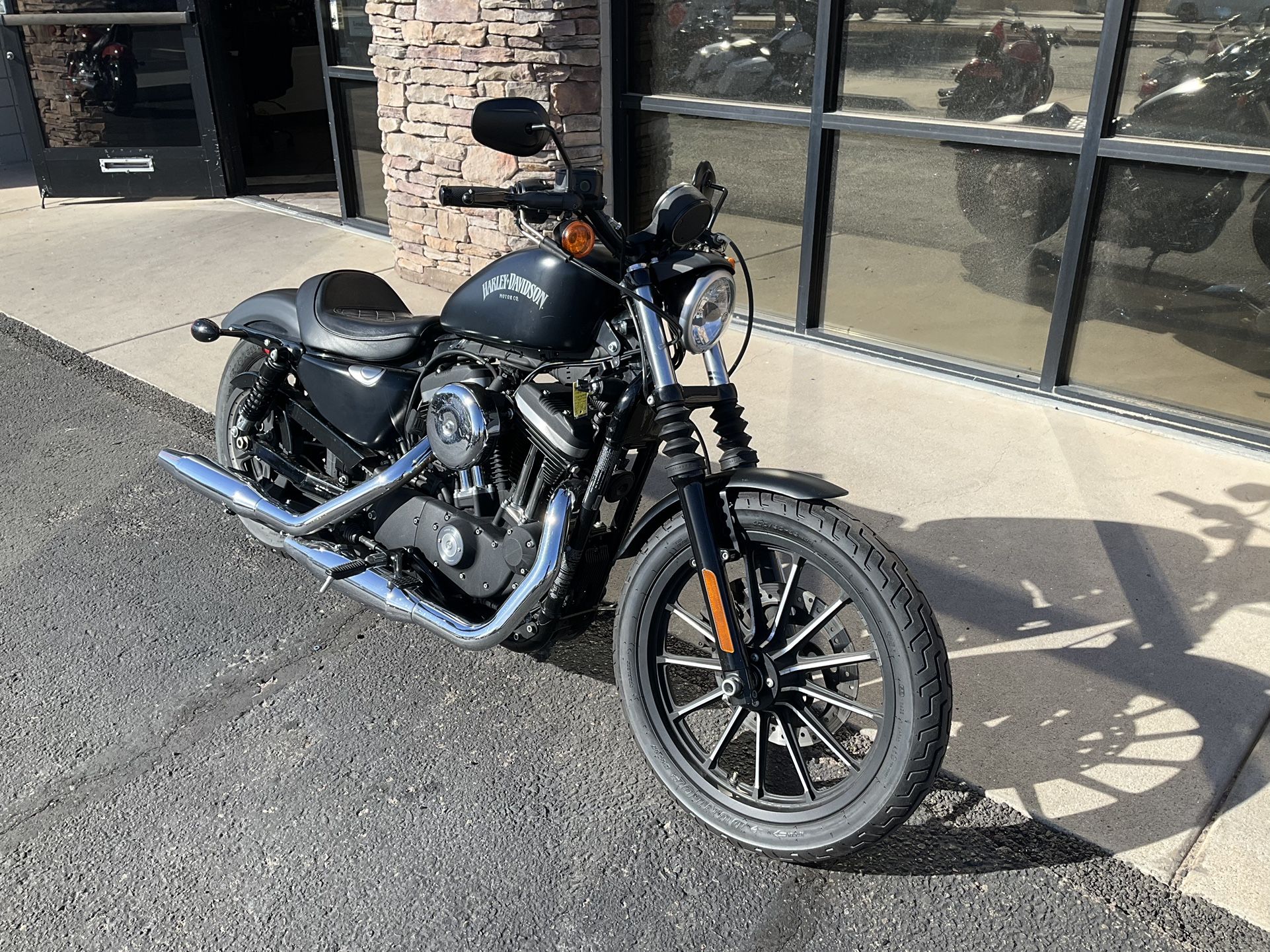 2015 Harley Davidson Sportster Iron 883