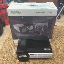 Brooks Cinema Series VT-40 4K Projector