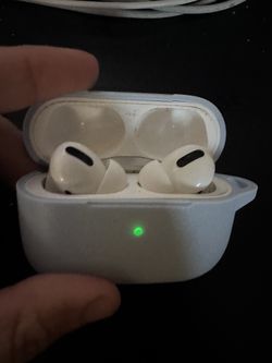 AirPods Pro 1st Gen MagSafe 