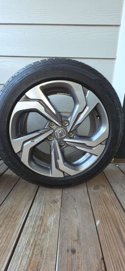 Honda accord wheels and tires 18