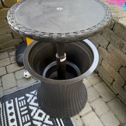 Outdoor Bar Patio Furniture - Side Table & Cooler 