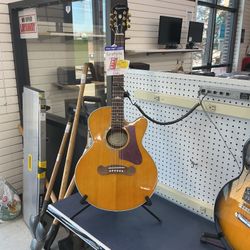 Acoustic Guitar 