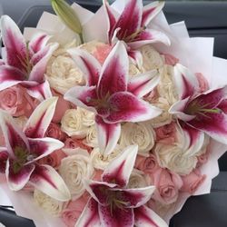 Affordable Custom Flower Arrangements 💐