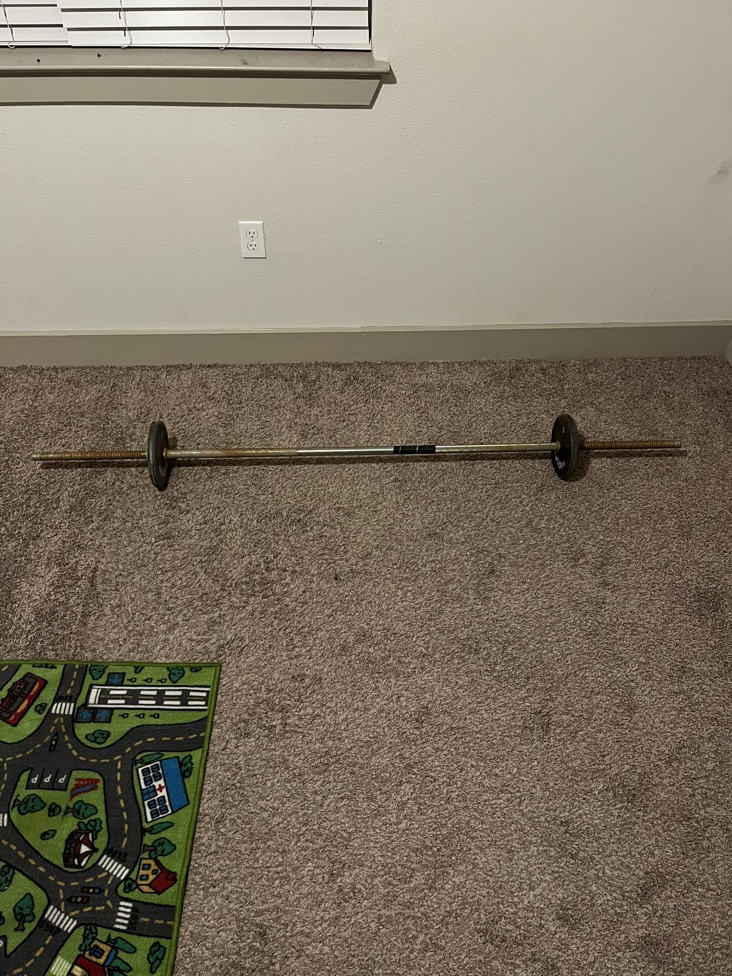 Bench press bar