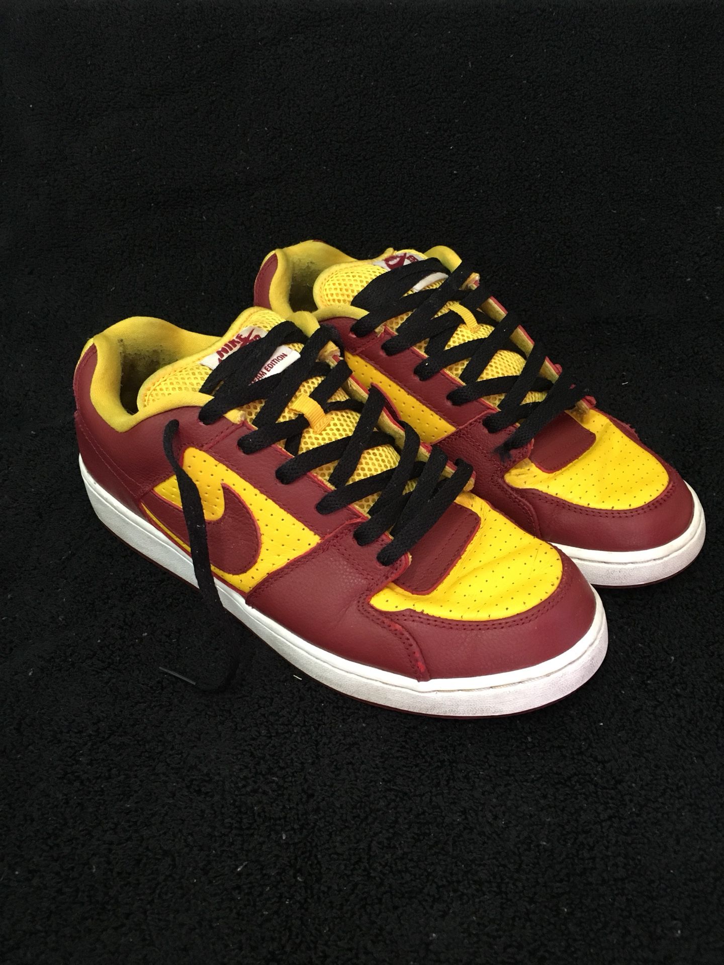USC Trojans Nike SB Zoom Team Edition mens size 10 for in Colton, CA - OfferUp