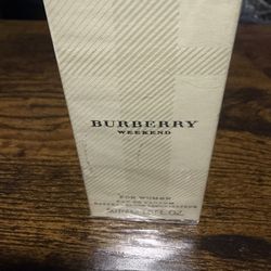 BURBERRY Weekend for Women Eau de Perfume, 1.6 Fl Oz