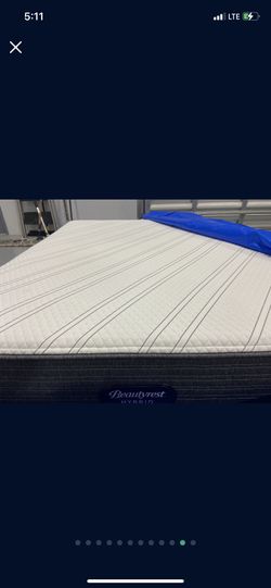 Complete Bedroom Set Unisex Like NEW