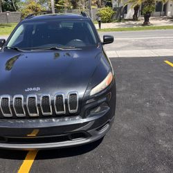 2017 Jeep Cherokee