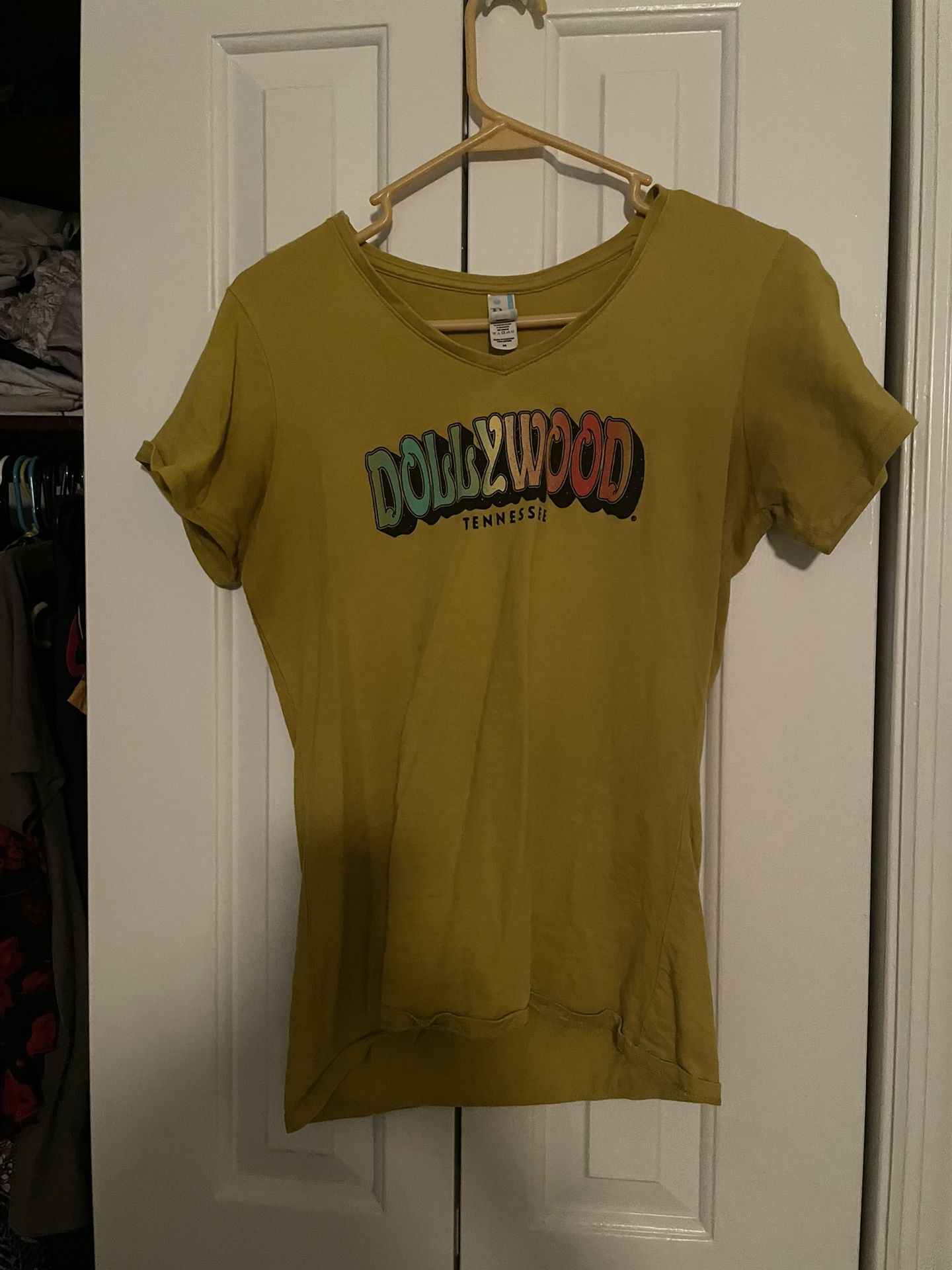 Dollywood, Tennessee shirt