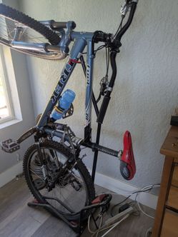 Trek Fuel Mountain Bike